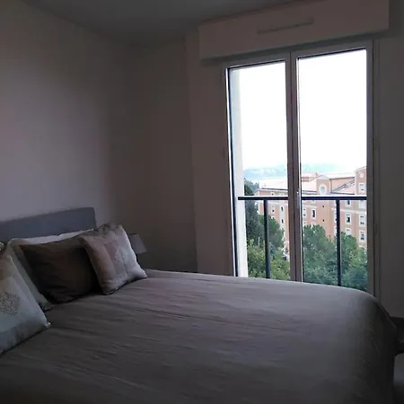 Montecoastview Apartment